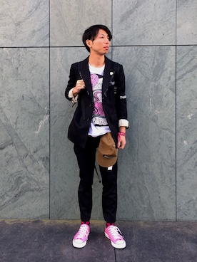 「soe（ソーイ）のアイテム（テーラードジャケット）」を使った、西拓郎さん（メンズ・171cm）の夏コーディネート