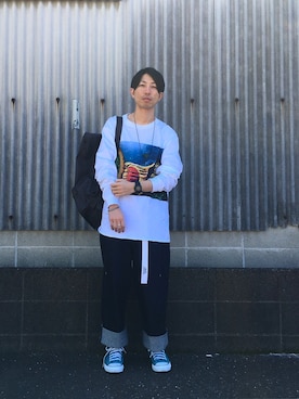 「TOGA（トーガ）のアイテム（トップス）」を使った、西拓郎さん（メンズ・171cm）の夏コーディネート