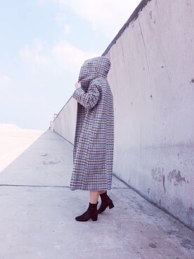 「symbolsのアイテム（パンツ、グレー系）」を使った、小朱马さん（レディース）の秋コーディネート