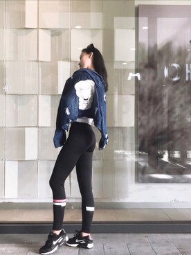 「lilybodのアイテム（その他パンツ、ブラック系）」を使った、小朱马さん（レディース）の秋コーディネート