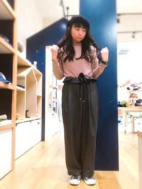 「14+（イチヨンプラス）のアイテム（キャスケット）」を使った、14+ くずはモール店 スタッフさん（レディース・160cm）の秋コーディネート