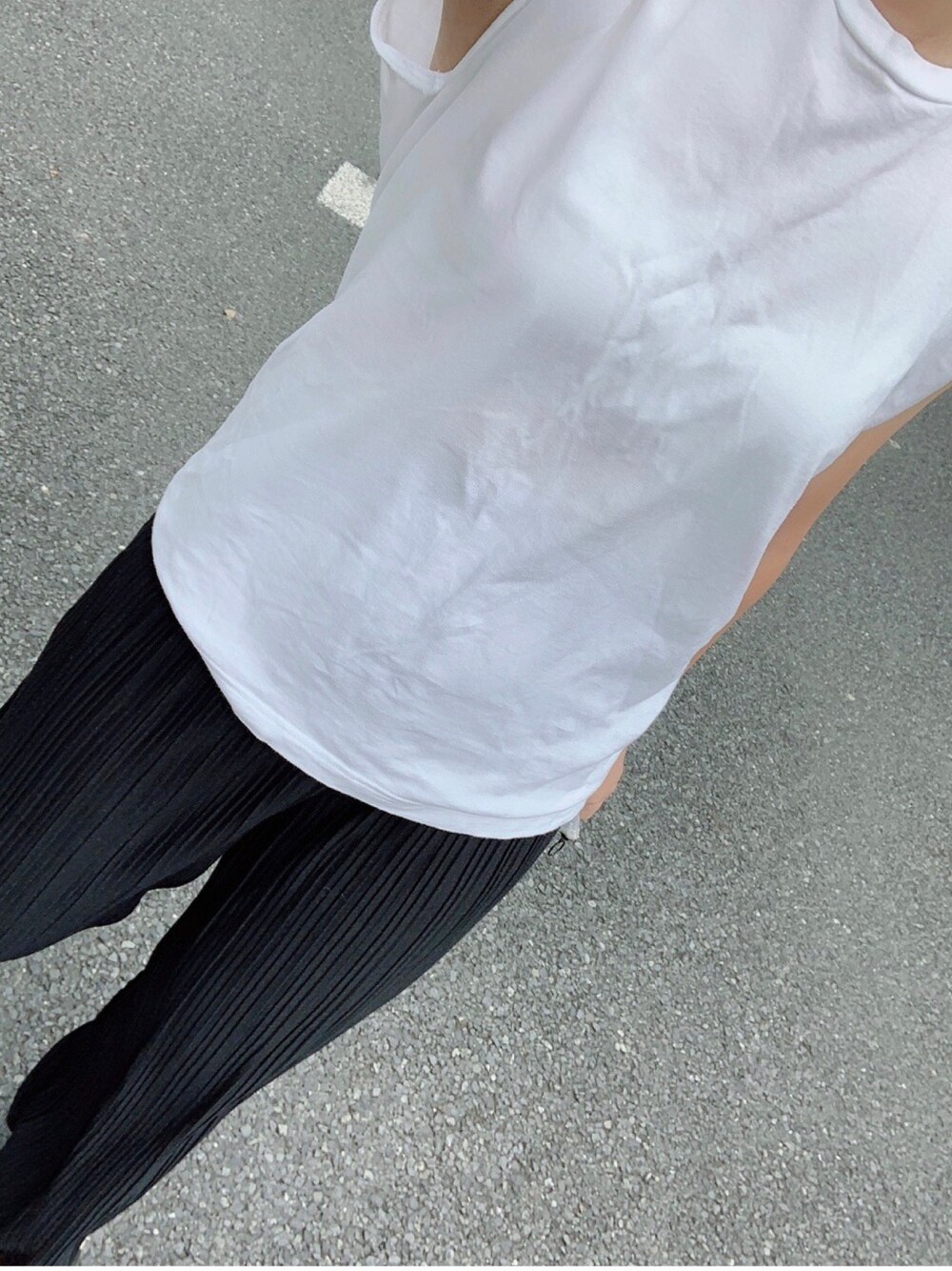 「summer style、ootd、vintage style、ラクチンコーデ、夏コーデ、ちょっとそこまで」｜「HANESのアイテム（Tシャツ/カットソー、ホワイト系）」を使った、malicaさん（レディース・158cm）の夏コーディネートの1枚目の写真
