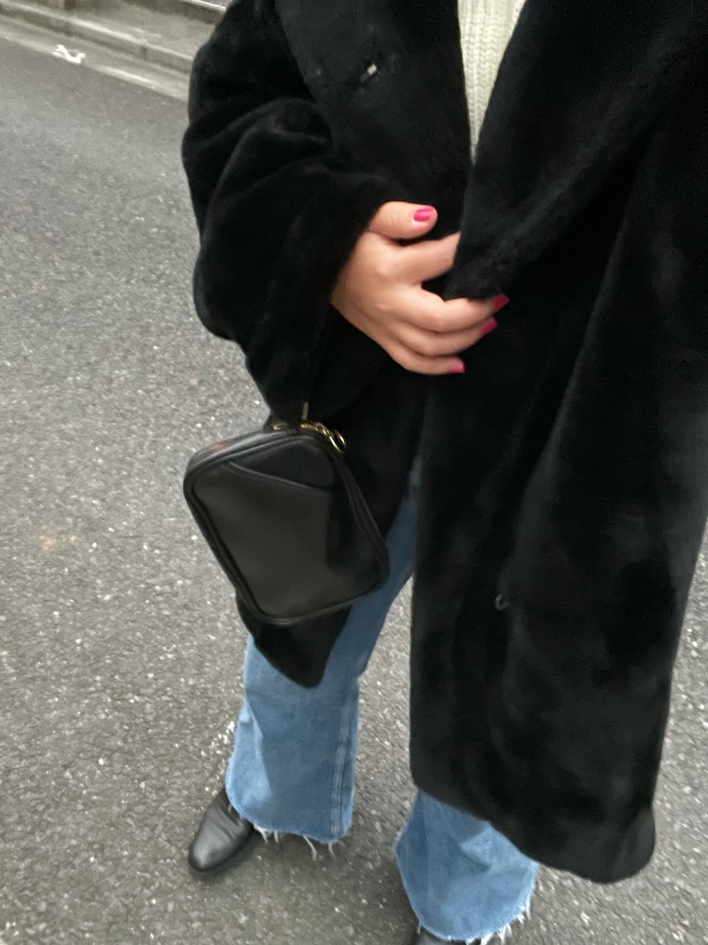 「ootd、winter、vintage、Vintage mix、ZARA、fashion、outfitoftheday」｜「ZARAのアイテム（デニムパンツ、ブルー系）」を使った、malicaさん（レディース・158cm）の冬コーディネートの1枚目の写真
