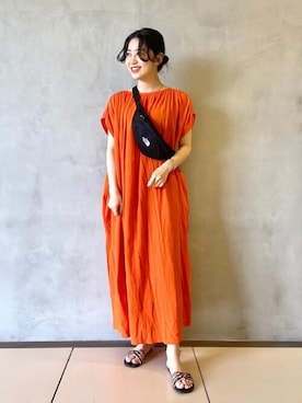 「アイテム（ボディバッグ/ウエストポーチ）」を使った、nakataniさん（レディース・159cm）の夏コーディネート