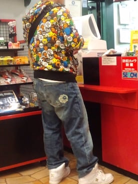 「NESTA BRAND（ネスタブランド）のアイテム（デニムパンツ、ブルー系）」を使った、暁〜不知火〜さん（メンズ・165cm）の春コーディネート