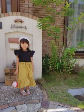 「b.Room」｜「アイテム（シューズ）」を使った、あいりさん（キッズ・100cm）の夏コーディネート