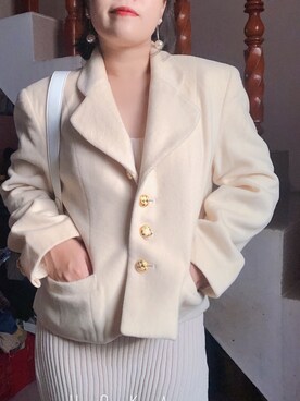「kamomekaのアイテム（ジャケット/アウター、ホワイト系）」を使った、Tâm Anh Momoさん（レディース）の冬コーディネート