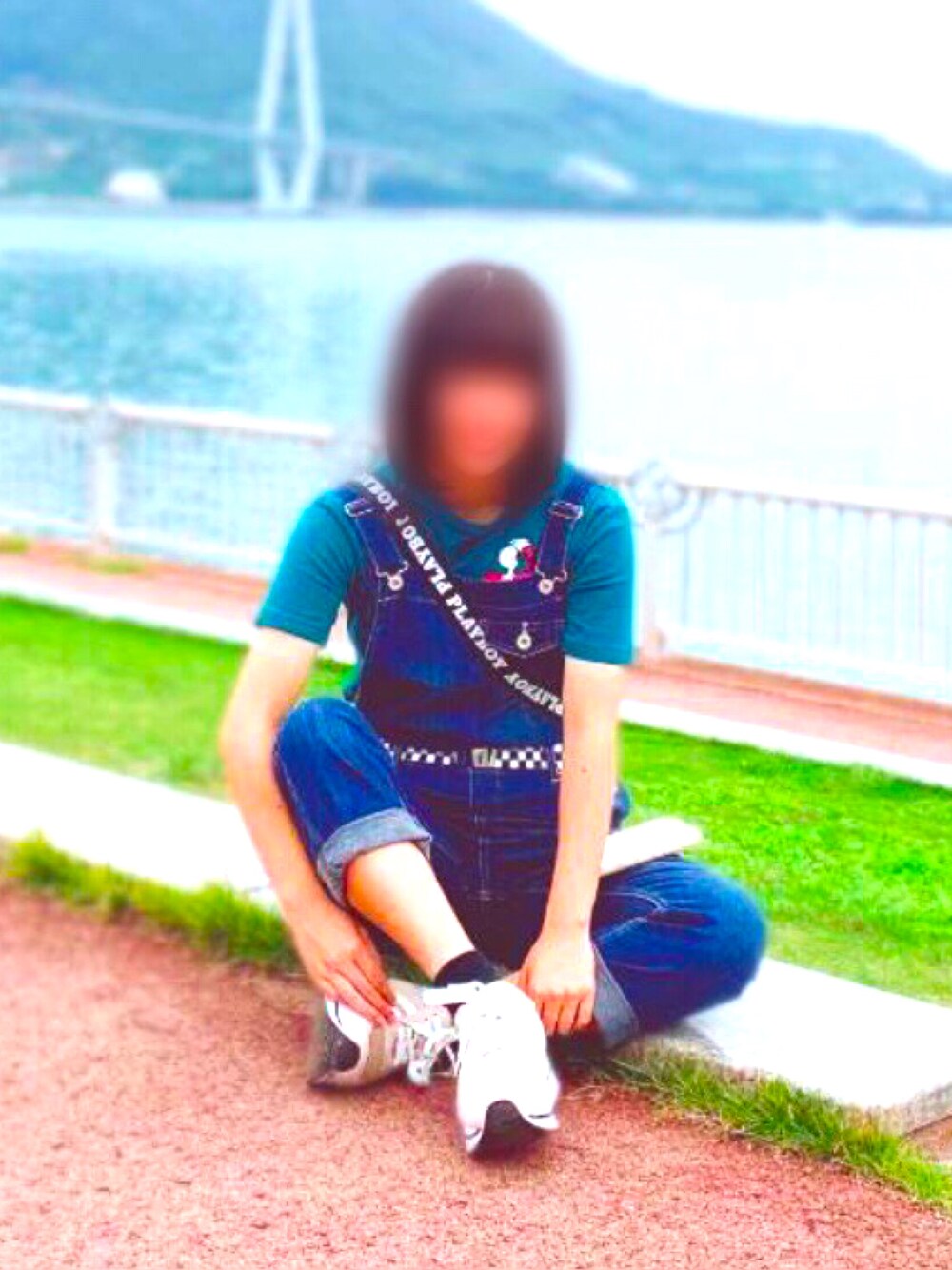 「休日スタイル、低身長コーデ、メンズライク、カジュアル、スニーカーコーデ、秋服」｜「Leeのアイテム（つなぎ/オールインワン、その他）」を使った、ひなさん（レディース・150cm）の夏コーディネートの1枚目の写真