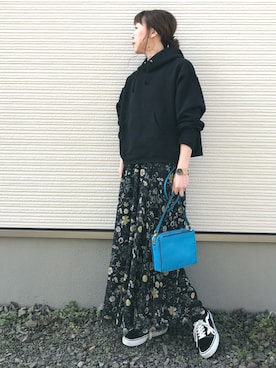 「Fun & Daily（ファンアンドデイリー）のF&D : ビッグフープピアス（ピアス（両耳用））」を使った、IKUmamaさん（レディース・159cm）の春コーディネート