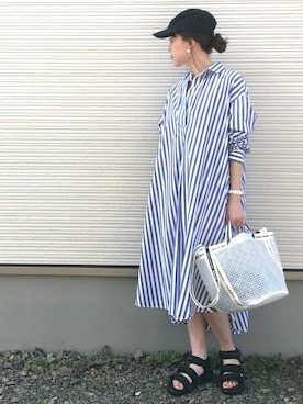 「SHAKA」｜「アイテム（シャツワンピース）」を使った、IKUmamaさん（レディース・159cm）の春コーディネート