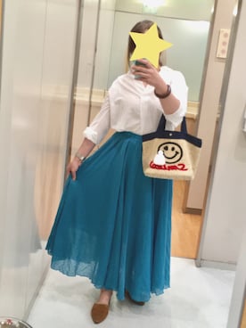 「マキシスカート」｜「アイテム（スリッポン）」を使った、かえるさん（レディース・162cm）の春コーディネート