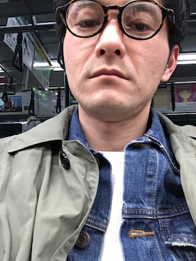 「ジージャン」｜「アイテム（ステンカラーコート）」を使った、MASAさん（メンズ・172cm）の冬コーディネート