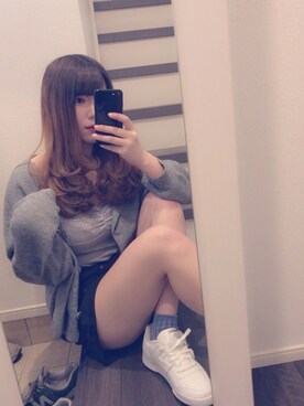 「select MOCA（セレクトモカ）のアンゴラ風モチモチ肌触り◆ルーズシルエットボリュームスリーブマーブルフロントボタン長袖ニットカーディガン（カーディガン/ボレロ、グレー系）」を使った、Ara°さん（レディース・160cm）の春コーディネート