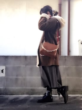 「グレー」｜「アイテム（ムートンコート）」を使った、ひめもんさん（レディース・154cm）の冬コーディネート