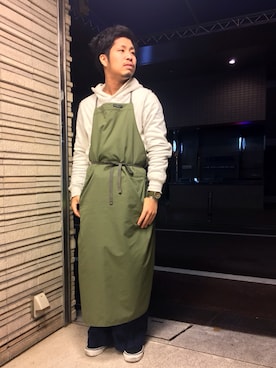 「アイテム（バングル/リストバンド）」を使った、清水恒輝さん（メンズ・167cm・20代）の春コーディネート