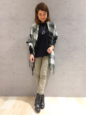 「LEPSIM（レプシィム）の【日々アイテム】ストレッチムジスリムパンツ17FW　762936（その他パンツ）」を使った、minaさん（レディース・155cm）の秋コーディネート