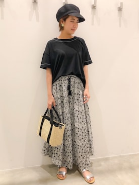 「スカーチョ」｜「アイテム（キャスケット）」を使った、minaさん（レディース・155cm）の春コーディネート