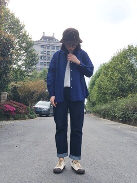 「Nigel Cabourn（ナイジェルケーボン）のアイテム（その他シューズ、ベージュ系）」を使った、蓝山町さん（レディース）の春コーディネート
