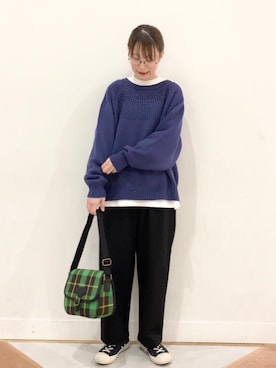 「coen（コーエン）のリピT・USAコットンハイネックロングスリーブ（Tシャツ/カットソー、ホワイト系）」を使った、coen よこやまさん（レディース・158cm）の秋コーディネート