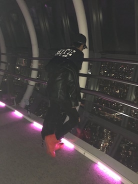 「OFF-WHITE」｜「アイテム（ライダースジャケット）」を使った、航さん（メンズ・176cm）の冬コーディネート