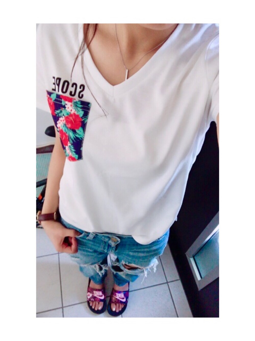 「夏、シンプルコーデ、オトナカジュアル、プチプラ、ラフ、今日のコーデ、ootd、デニム、ベナッシ、ナイキ」｜「INGNIのアイテム（Tシャツ/カットソー、ホワイト系）」を使った、✯Mai✯さん（レディース・161cm）の夏コーディネートの1枚目の写真