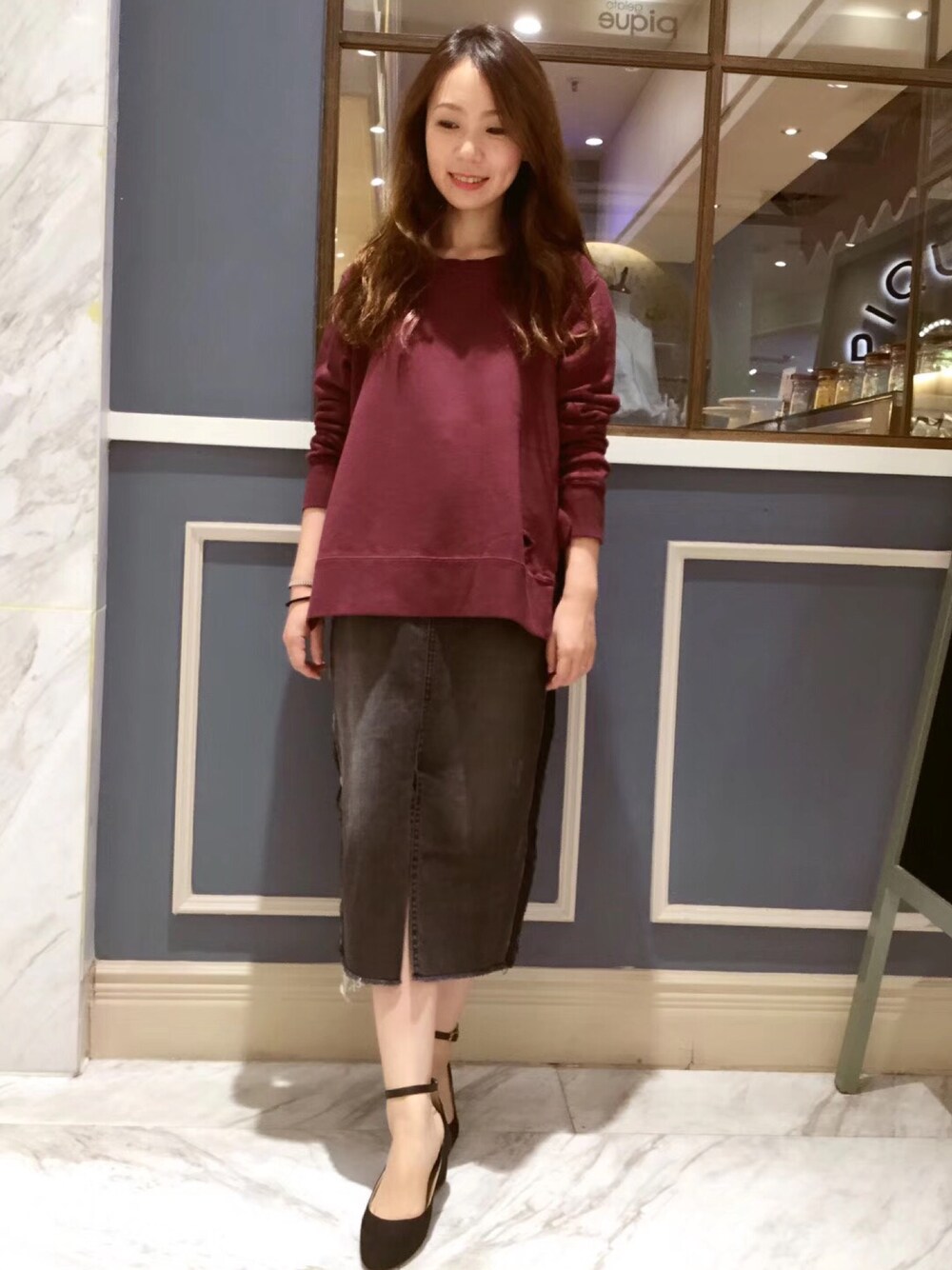 「Radiateのアイテム（トップス、レッド系）」を使った、Maymayさん（レディース・150cm）の夏コーディネートの1枚目の写真
