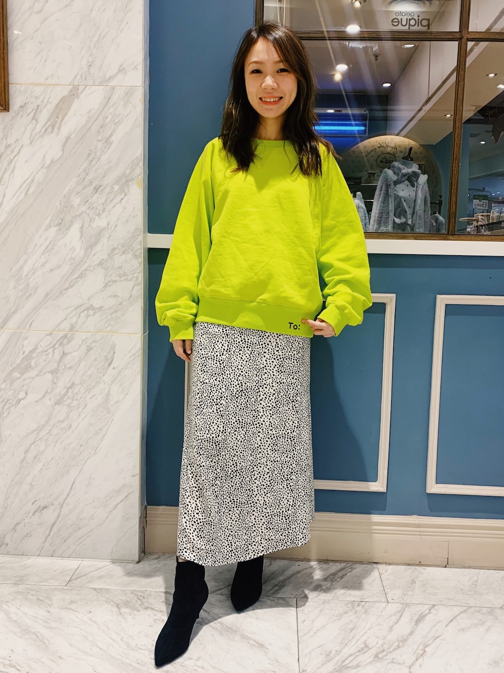 「vinのアイテム（パーカー、イエロー系）」を使った、Maymayさん（レディース・150cm）の冬コーディネートの1枚目の写真