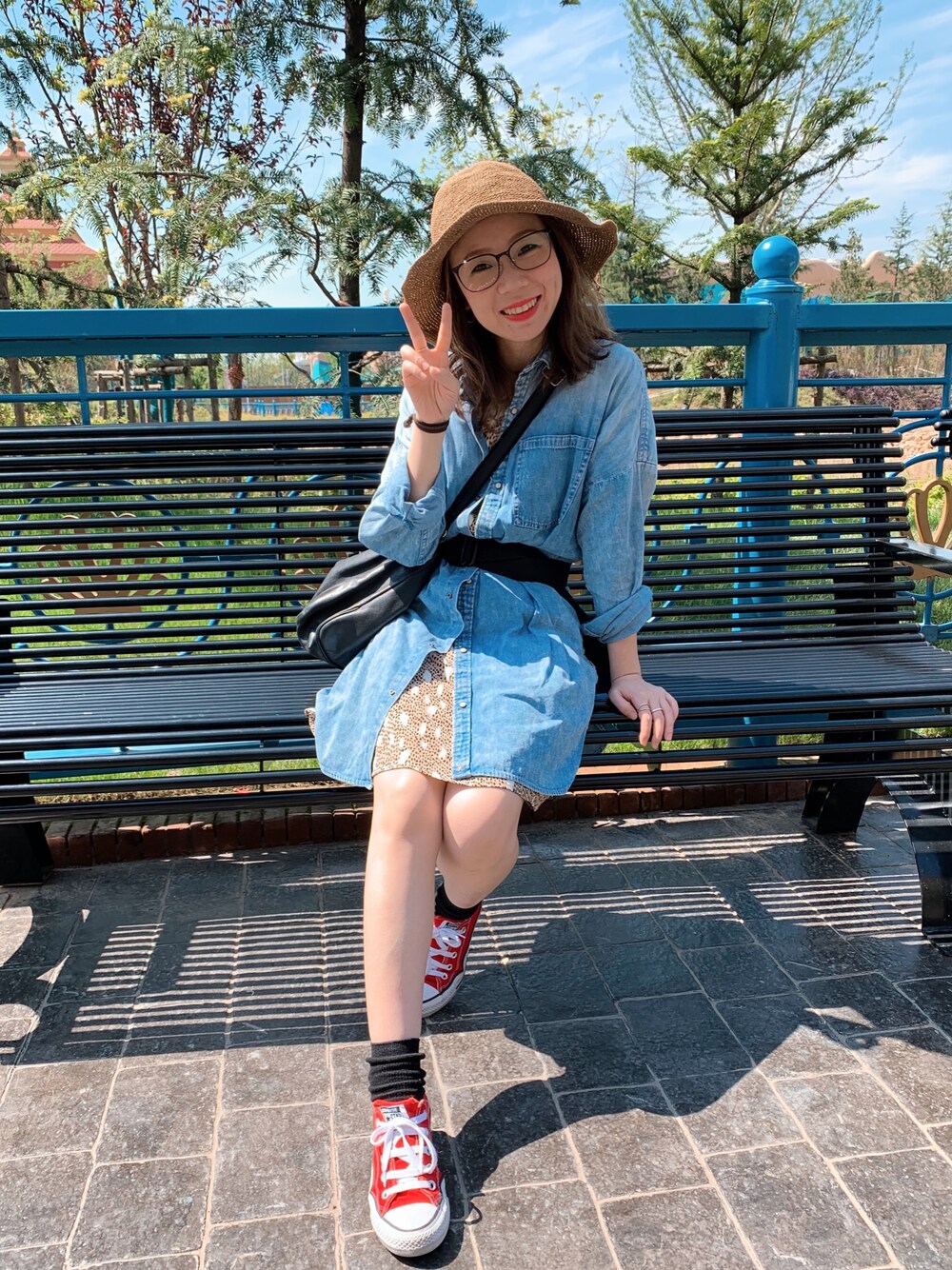 「SCOTCH & SODAのアイテム（トップス、ブルー系）」を使った、Maymayさん（レディース・150cm）の春コーディネートの1枚目の写真