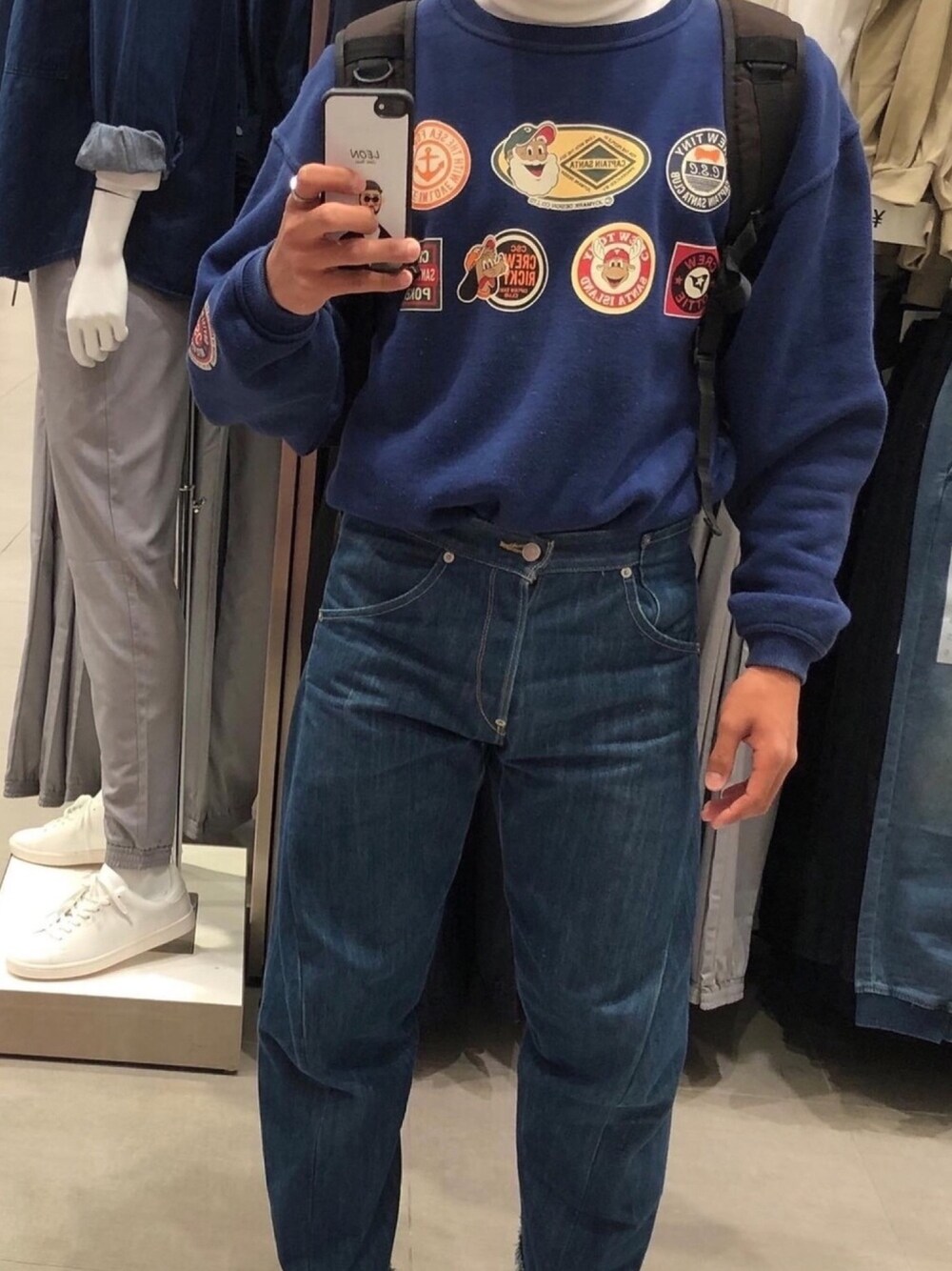「usedのアイテム（スウェット、ブルー系）」を使った、kasa_san_さん（メンズ・170cm）の冬コーディネートの1枚目の写真