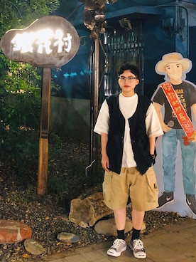 「plain-me（プレインミー）のアイテム（カーゴパンツ）」を使った、33さん（メンズ・155cm）の春コーディネート
