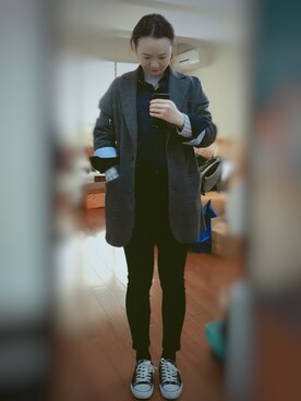 落枕的方向盘さんのコーディネート