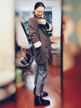 落枕的方向盘さんのコーディネート