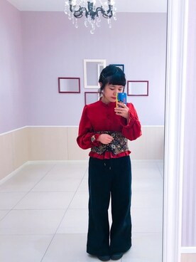 「レトロ」｜「アイテム（スリッポン）」を使った、コンセントプラグさん（レディース・143cm）の秋コーディネート