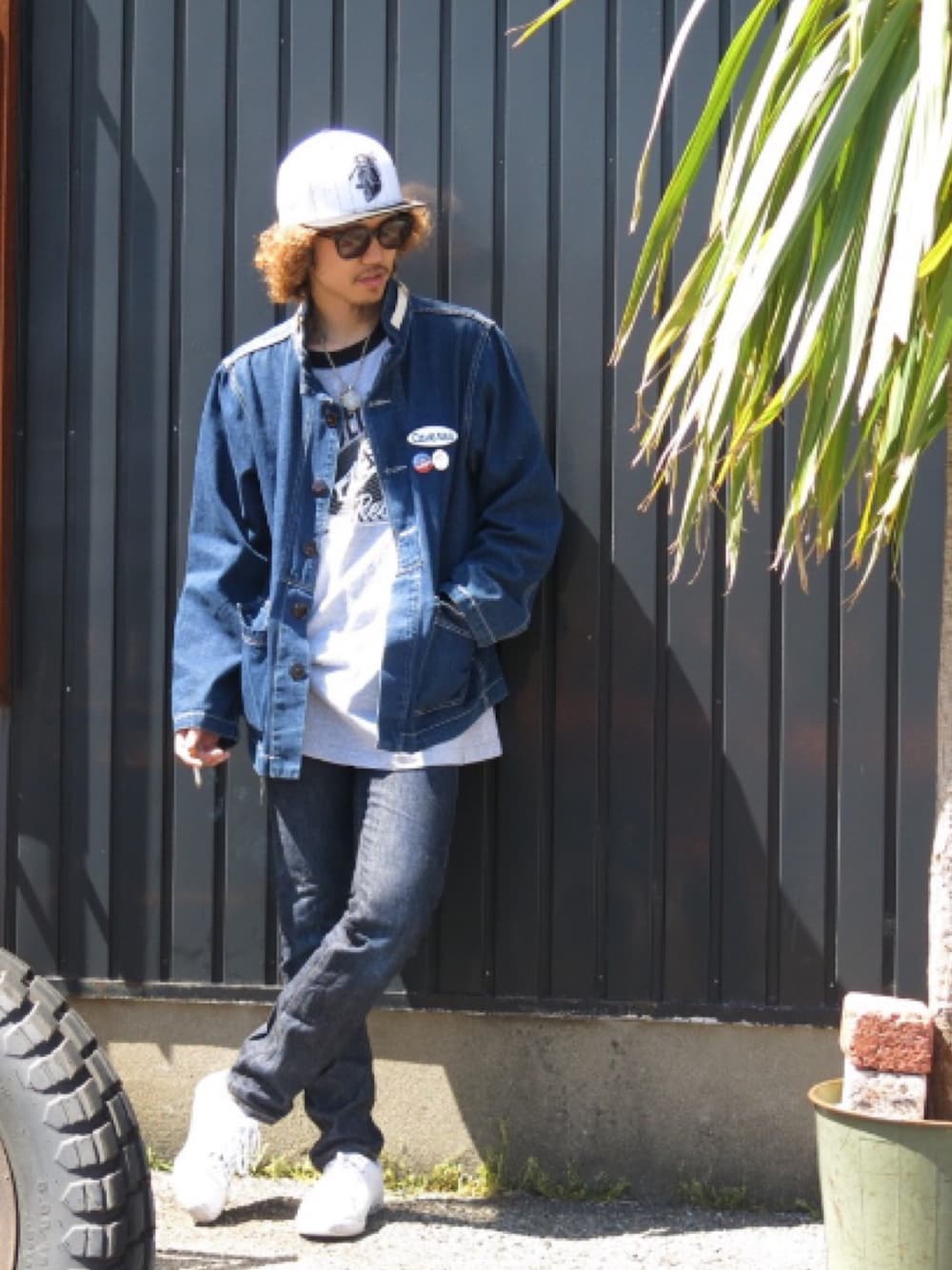 「street、streetstyle、STYLE、ootd」｜「REBEL8のアイテム（キャップ、ホワイト系）」を使った、Canvas Yoshikiさん（メンズ・177cm）の夏コーディネートの1枚目の写真