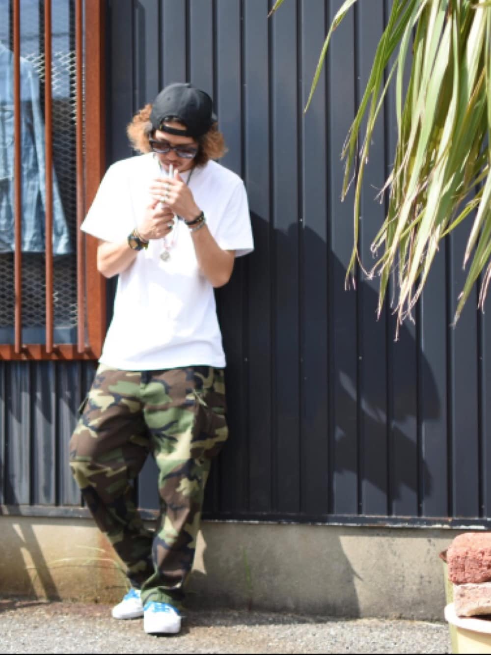 「シンプルコーデ、夏コーデ、ゆるコーデ、ビックシルエット、秋のコーデ、ストリート、summer、street、ootd」｜「CLUCTのアイテム（Tシャツ/カットソー、ホワイト系）」を使った、Canvas Yoshikiさん（メンズ・177cm）の夏コーディネートの1枚目の写真