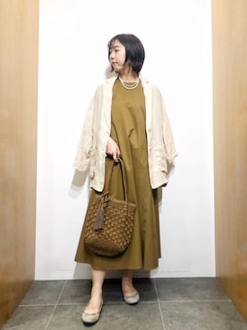 「RODE SKO（ロデスコ）のMARIA タッセルペーパーショルダー（ショルダーバッグ）」を使った、くろみーさん（レディース・168cm）の春コーディネート