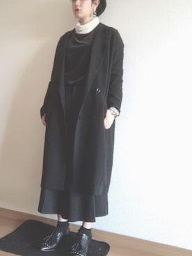「アイテム（バングル/リストバンド）」を使った、林﨑咲良さん（レディース・153cm・20代）の冬コーディネート