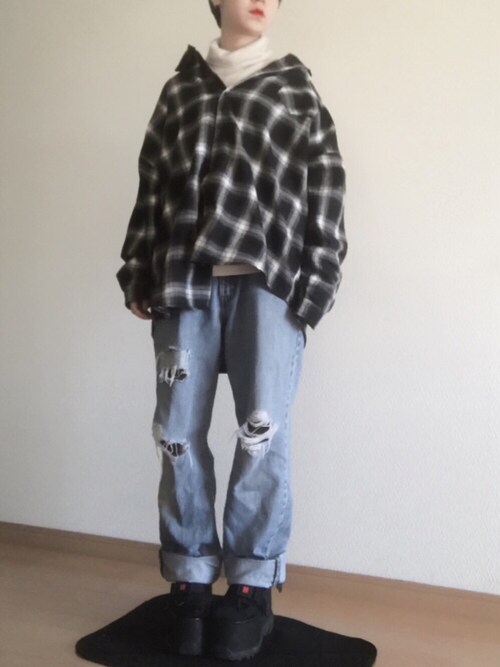 林﨑咲良さんのコーディネート