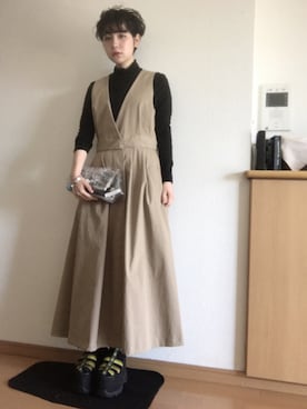 「スプリングSENSEOFPLACE」｜「アイテム（トレンチコート）」を使った、林﨑咲良さん（レディース・153cm）の春コーディネート