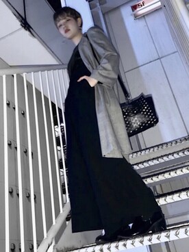 「STUDIOUS SELECT（ステュディオスセレクト）のアイテム（パンツ）」を使った、林﨑咲良さん（レディース・153cm）の秋コーディネート