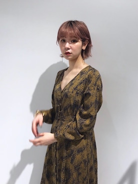 「JOINT WORKS（ジョイントワークス）のアイテム（ワンピース/ドレス）」を使った、林﨑咲良さん（レディース・153cm）の秋コーディネート