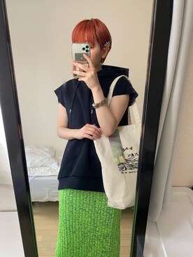 「MM6 Maison Margiela（ｴﾑｴﾑｼｯｸｽ ﾒｿﾞﾝ ﾏﾙｼﾞｪﾗ）のアイテム（スカート）」を使った、林﨑咲良さん（レディース・153cm）の夏コーディネート