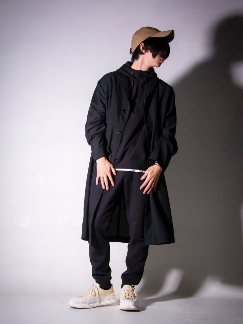 JIL SANDERのステンカラーコートを使った人気ファッション