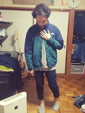 「johnbull」｜「アイテム（スウェット）」を使った、wipingさん（メンズ・177cm）の冬コーディネート