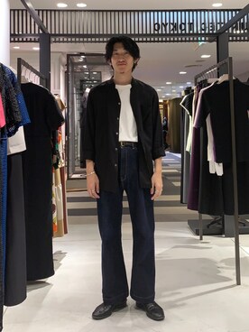 「アイテム（スリッポン）」を使った、shuhei adachiさん（メンズ・173cm・20代）の夏コーディネート