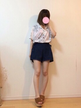 「花柄トップス」｜「アイテム（その他）」を使った、mikaさん（レディース・155cm）の夏コーディネート
