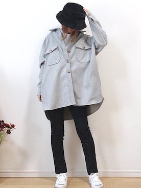 「ビッグシャツ」｜「アイテム（その他アウター）」を使った、mikaさん（レディース・155cm）の冬コーディネート