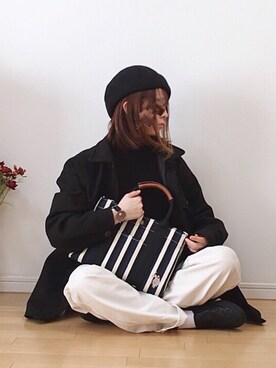 「Guess（ゲス）のアイテム（スリッポン）」を使った、mikaさん（レディース・155cm）の冬コーディネート