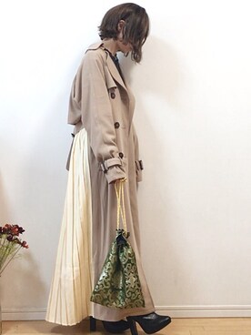 「ウィッグ」｜「アイテム（トレンチコート）」を使った、mikaさん（レディース・155cm）の冬コーディネート
