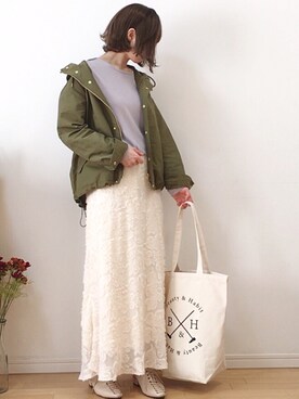 「スリッパ」｜「アイテム（その他）」を使った、mikaさん（レディース・155cm）の春コーディネート